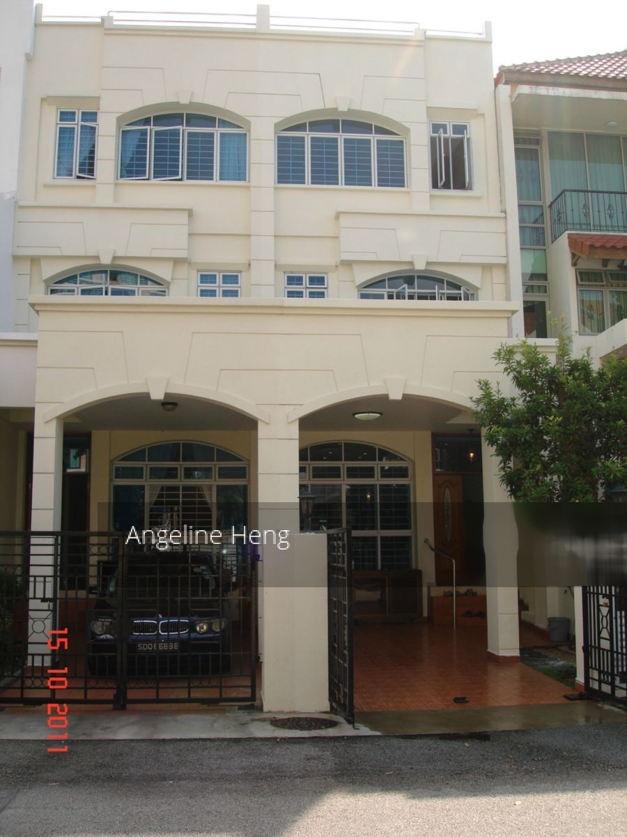 Lorong 104 Changi (D15), Terrace #130641122